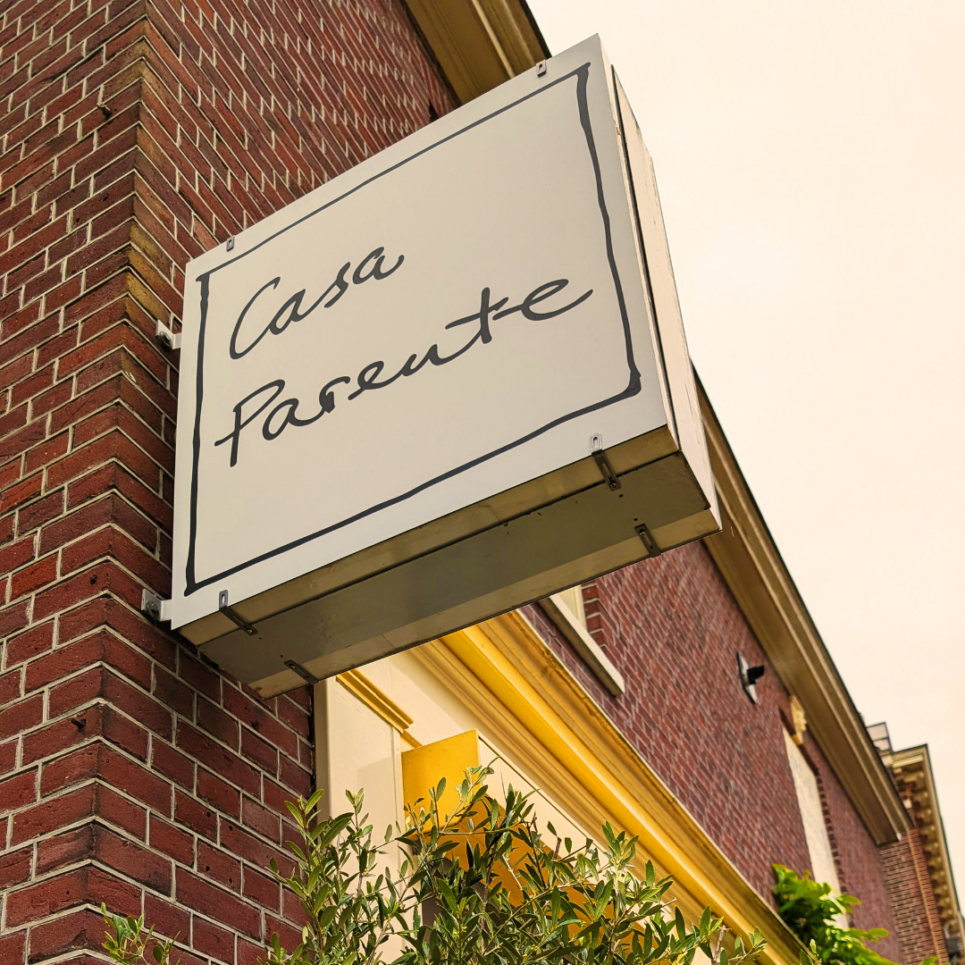 Casa Parente shop sign Boorstraat Utrecht, olijfolie, wijn, delicatessen